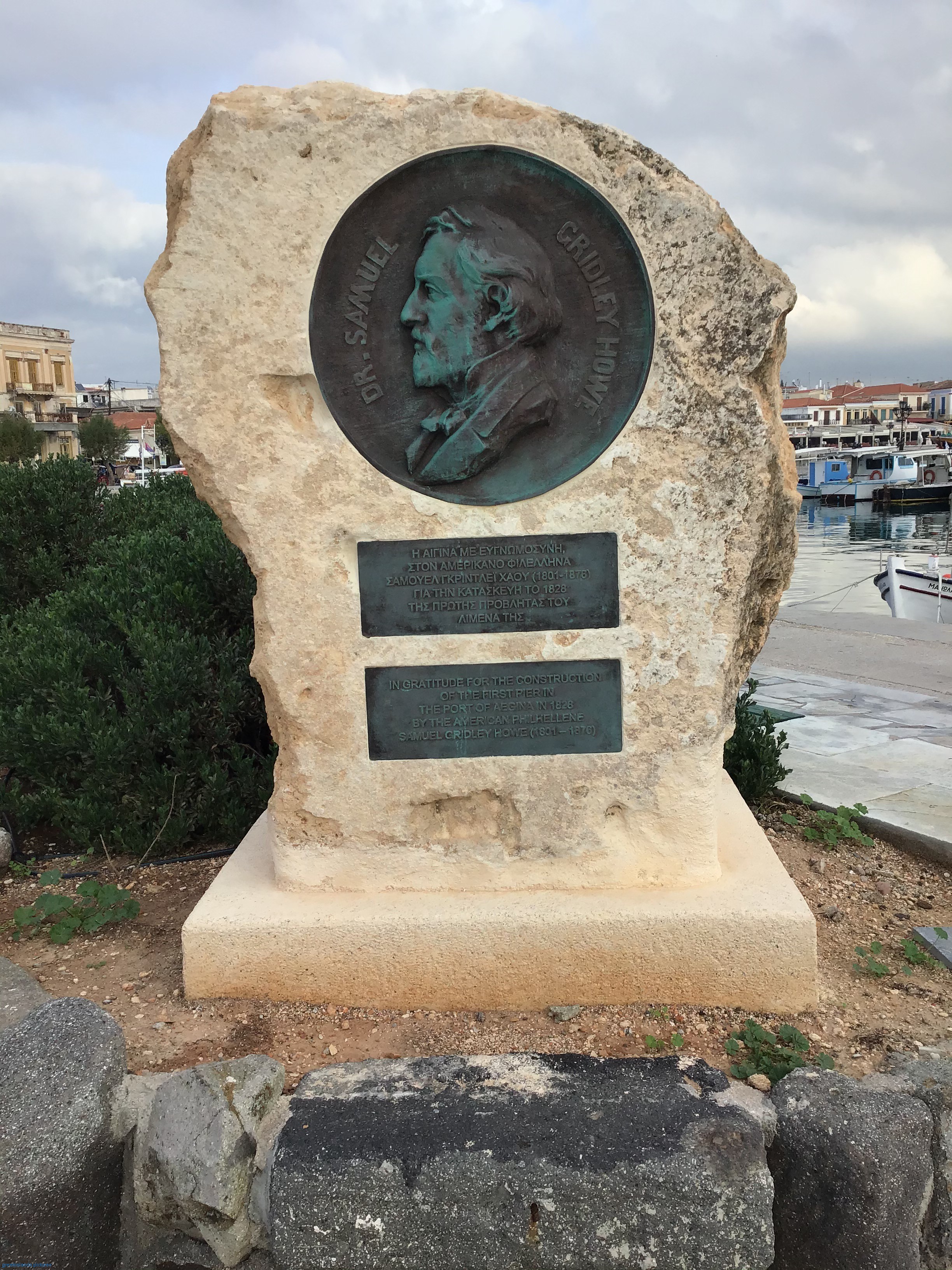 Monument of the American Philhellenic Samuel Gridley Howe in Aegina.