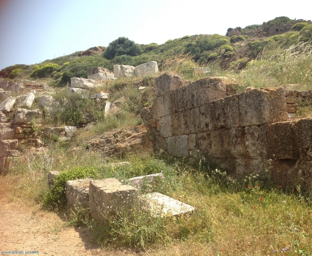 Archaeological Site of SOUNIO (limestone masonry)